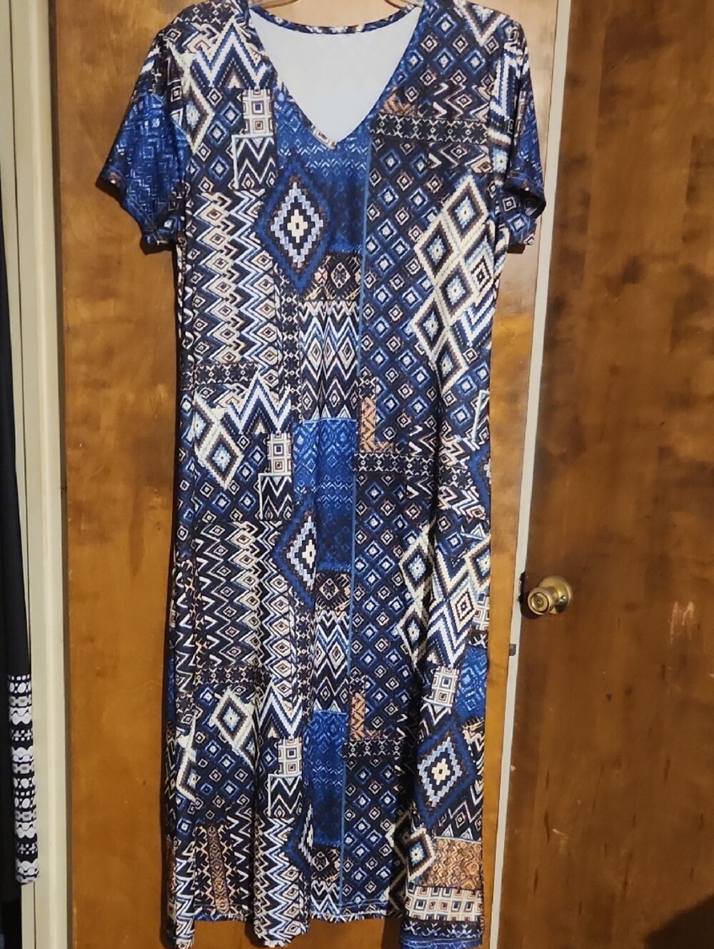 Blue Geometric V-Neck Maxi Dress - Women's Patterned Summer Dress